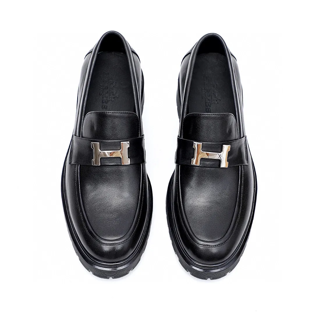 Men's shoes 💰700 💐[HERMES] popular men's shoes counter original items! The world's top brands...Luxury quality...//Fashion and high-end footwear 👍💪🏻...give you a low-key luxury comfort experience👍. The upper is made of pure Italian imported original cowhide. Sweat-absorbent cowhide leather lining. Comfortable and breathable. The original rubber foam light outsole is high-end and classy. Luxurious and noble!! .. OEM factory shipment [Hug] stall.. Original plate. Welcome to taste..39-45 (38.45.46🉑️Customized)
